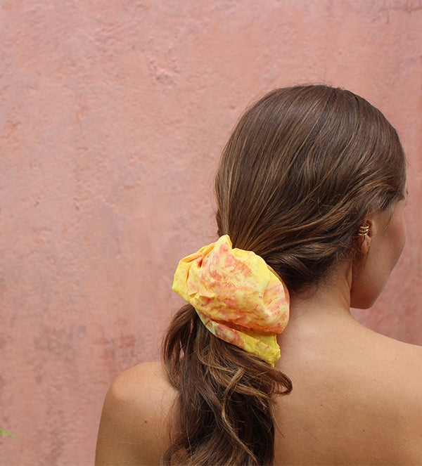 Scrunchy Axiote